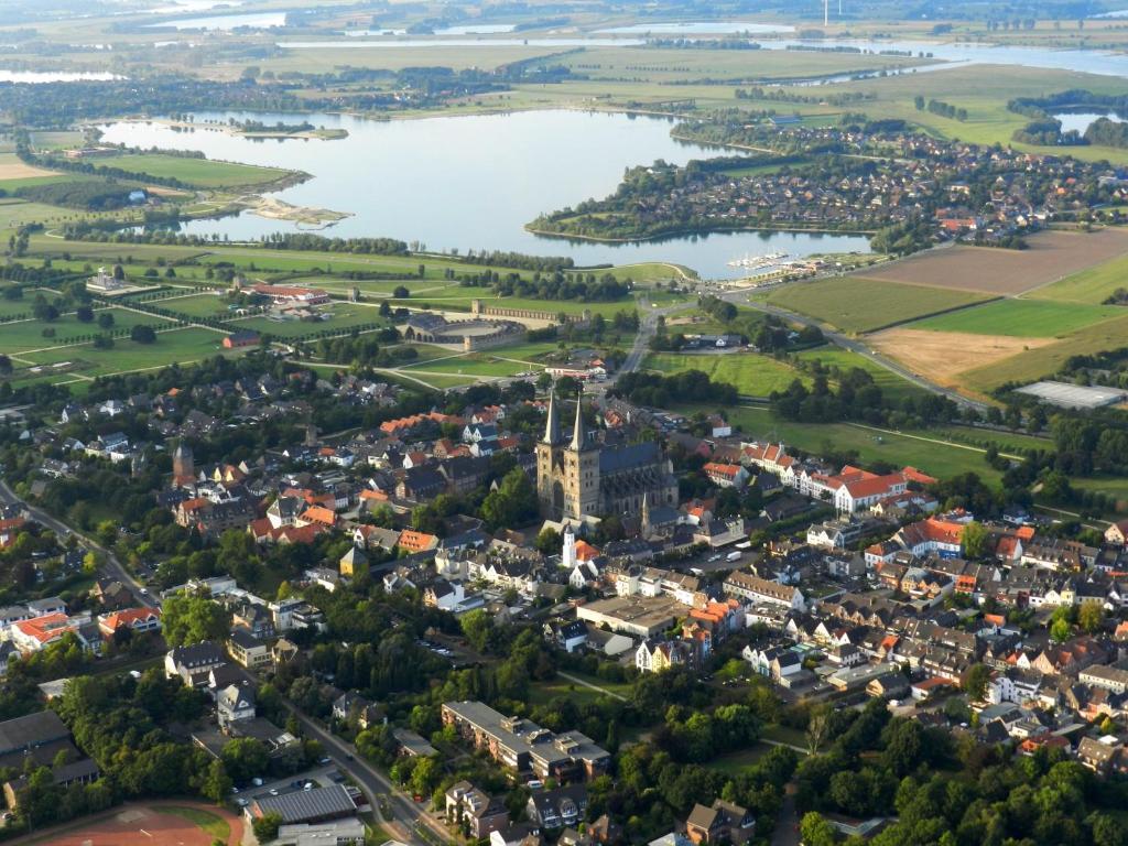 Ferienwohnung Altstadt إكسانتن الغرفة الصورة